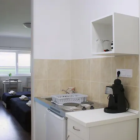 Wesselenyi Apartmanhaz Balatonalmádi